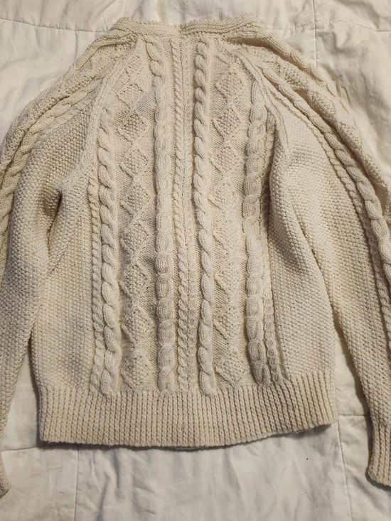 HANDMADE Cable Knit Button-Front Sweater Cardigan - Picture 8 of 11